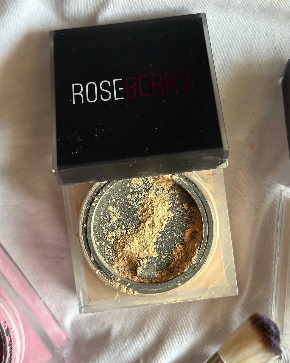Loose Powder roseberry Dupe Huda beauty.